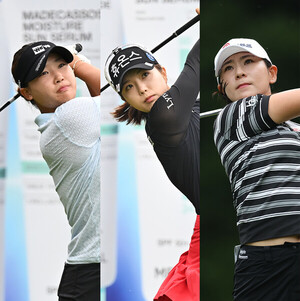 '박빙' 김민솔·최예림·<b>이지현3</b>, 메디힐 대회 챔피언조 우승 경쟁 [KLPG...