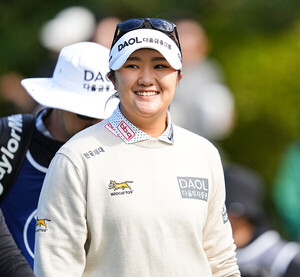 '이글 2개' 유해란, <b>BMW</b> <b>챔피언십</b> 2R 단독 1위 도약 [LPGA]